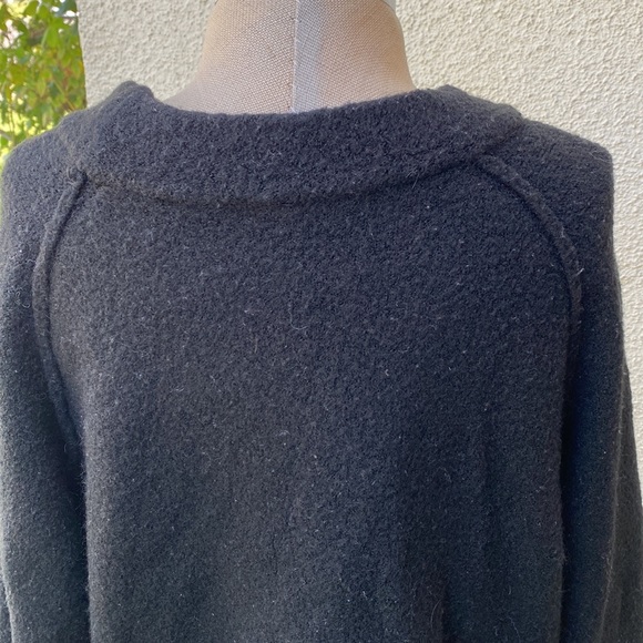 Free People from Bloomingdale’s called “Found my Friend” great pullover sweater - Picture 7 of 10